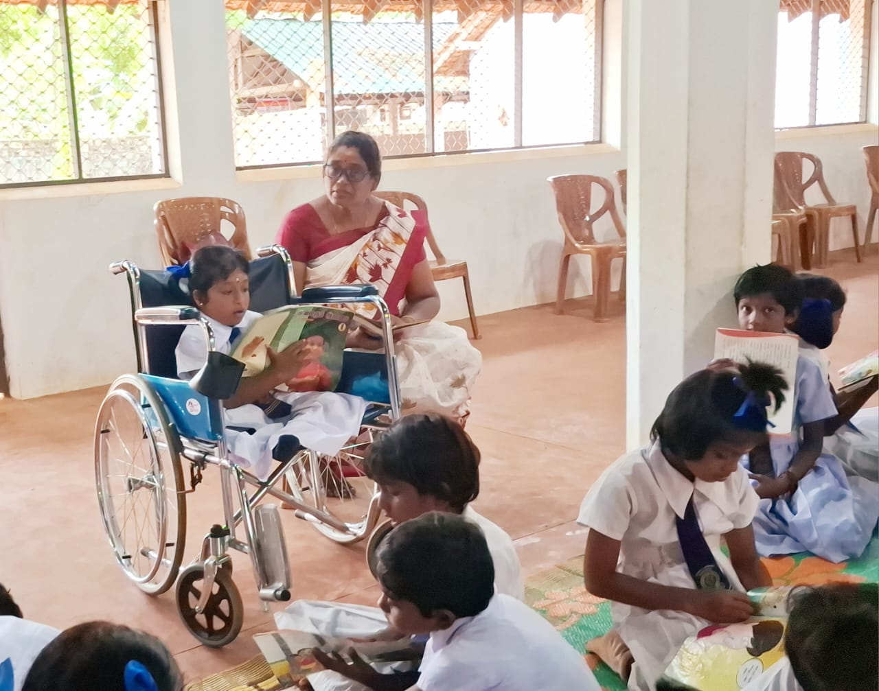 Mobile Service – Urelu Ganesha Vidyasalai and Urumpirai Saiva Tamil Vidyalayam.